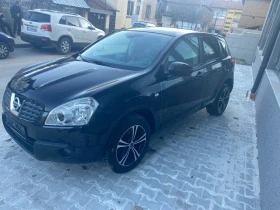 Nissan Qashqai 2.0 dCi 4x4 Автомат, Панорама, Кожа, снимка 6