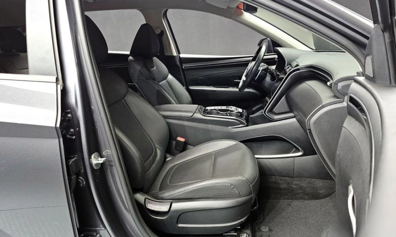 Hyundai Tucson Gasoline 1.6 Turbo 2WD Premium, снимка 10 - Автомобили и джипове - 52069956