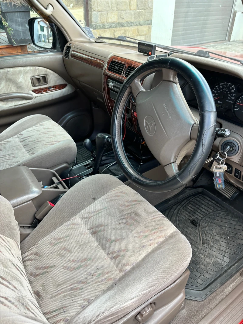 Toyota Land cruiser, снимка 9 - Автомобили и джипове - 52819235