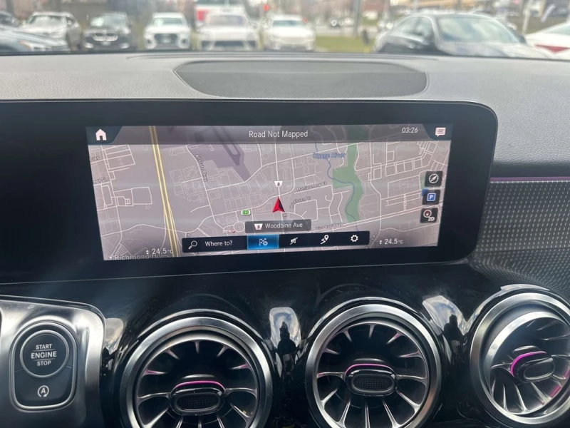 Mercedes-Benz GLB * GLB250 4MATIC * CARFAX * ЦЕНА ДО БГ, снимка 17 - Автомобили и джипове - 53246308