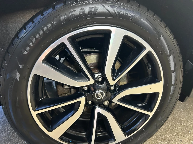 Nissan X-trail 2.0 DCI 177 hp TEKNA, снимка 9 - Автомобили и джипове - 53420527