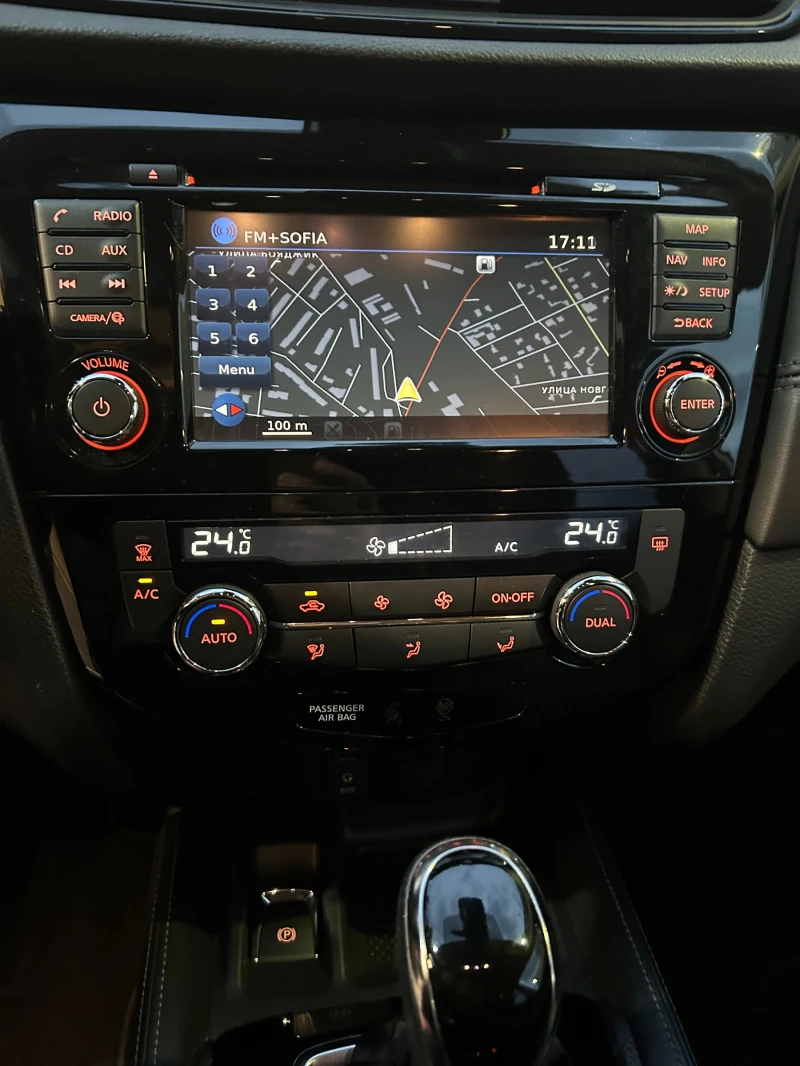 Nissan X-trail 2.0 DCI 177 hp TEKNA, снимка 13 - Автомобили и джипове - 53420527