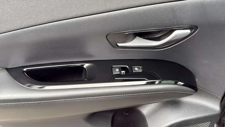 Hyundai Tucson Luxury Plug-In Hybrid | Mobile.bg � ����������� 16