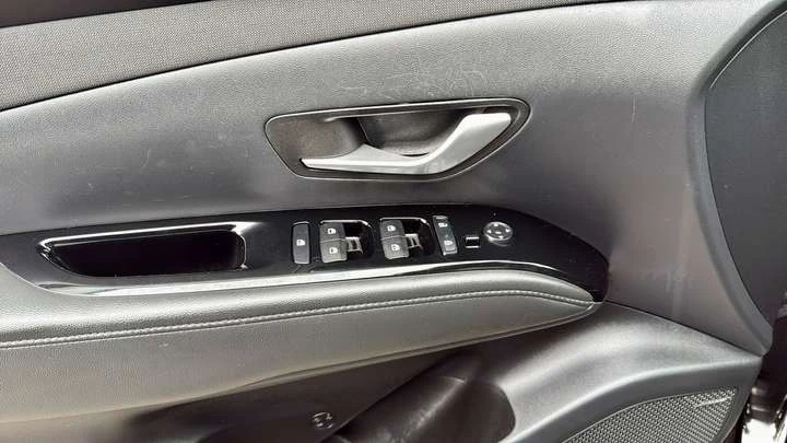 Hyundai Tucson Luxury Plug-In Hybrid | Mobile.bg � ����������� 14