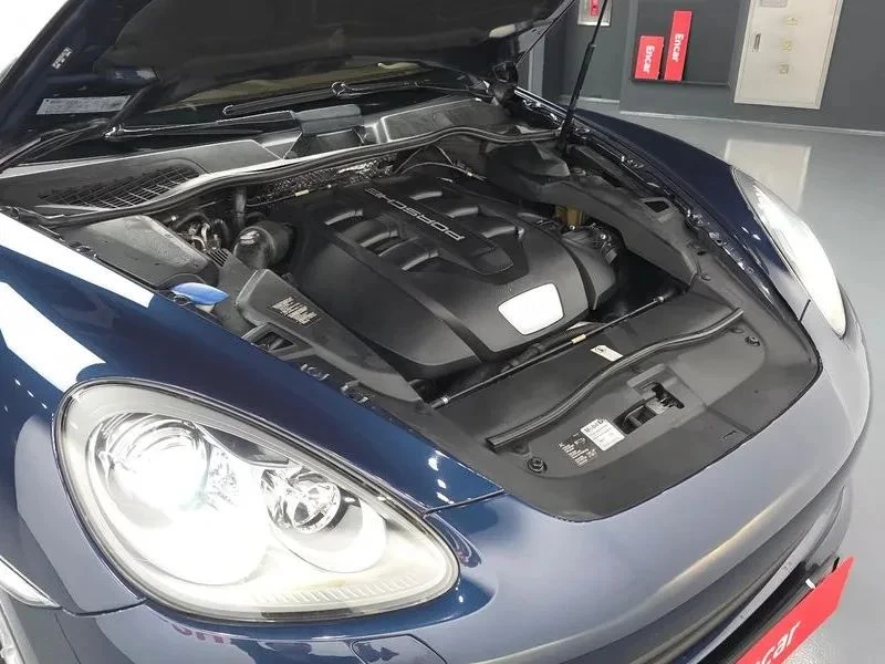 Porsche Cayenne, снимка 6 - Автомобили и джипове - 56724784