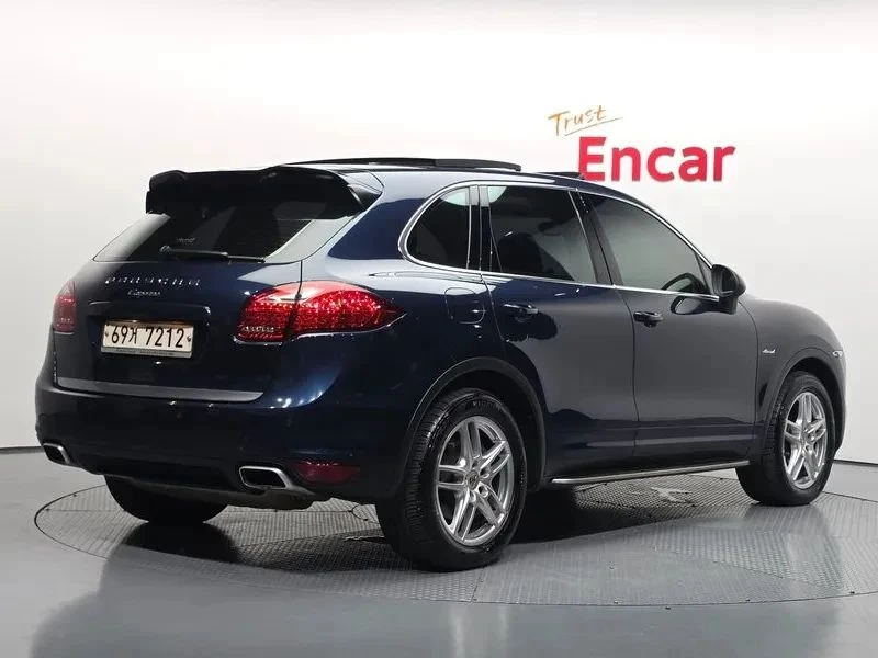 Porsche Cayenne, снимка 2 - Автомобили и джипове - 56724784