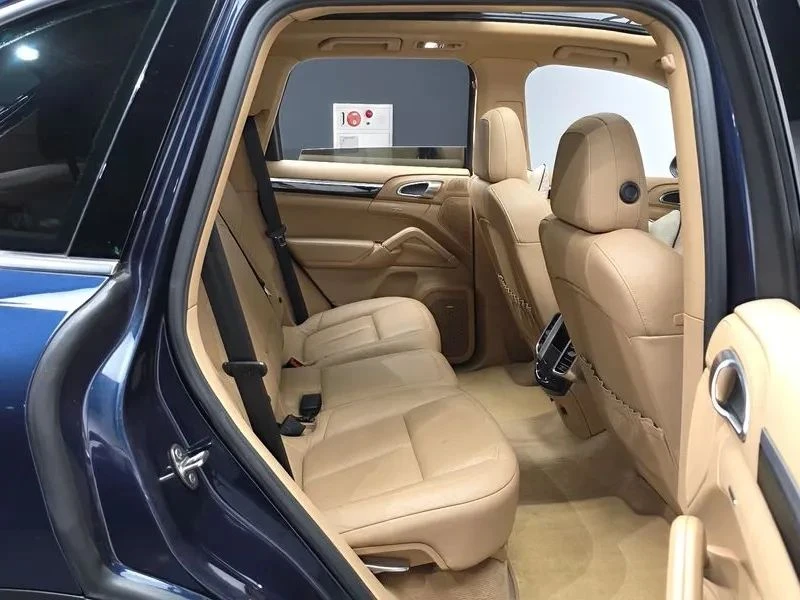 Porsche Cayenne, снимка 12 - Автомобили и джипове - 56724784