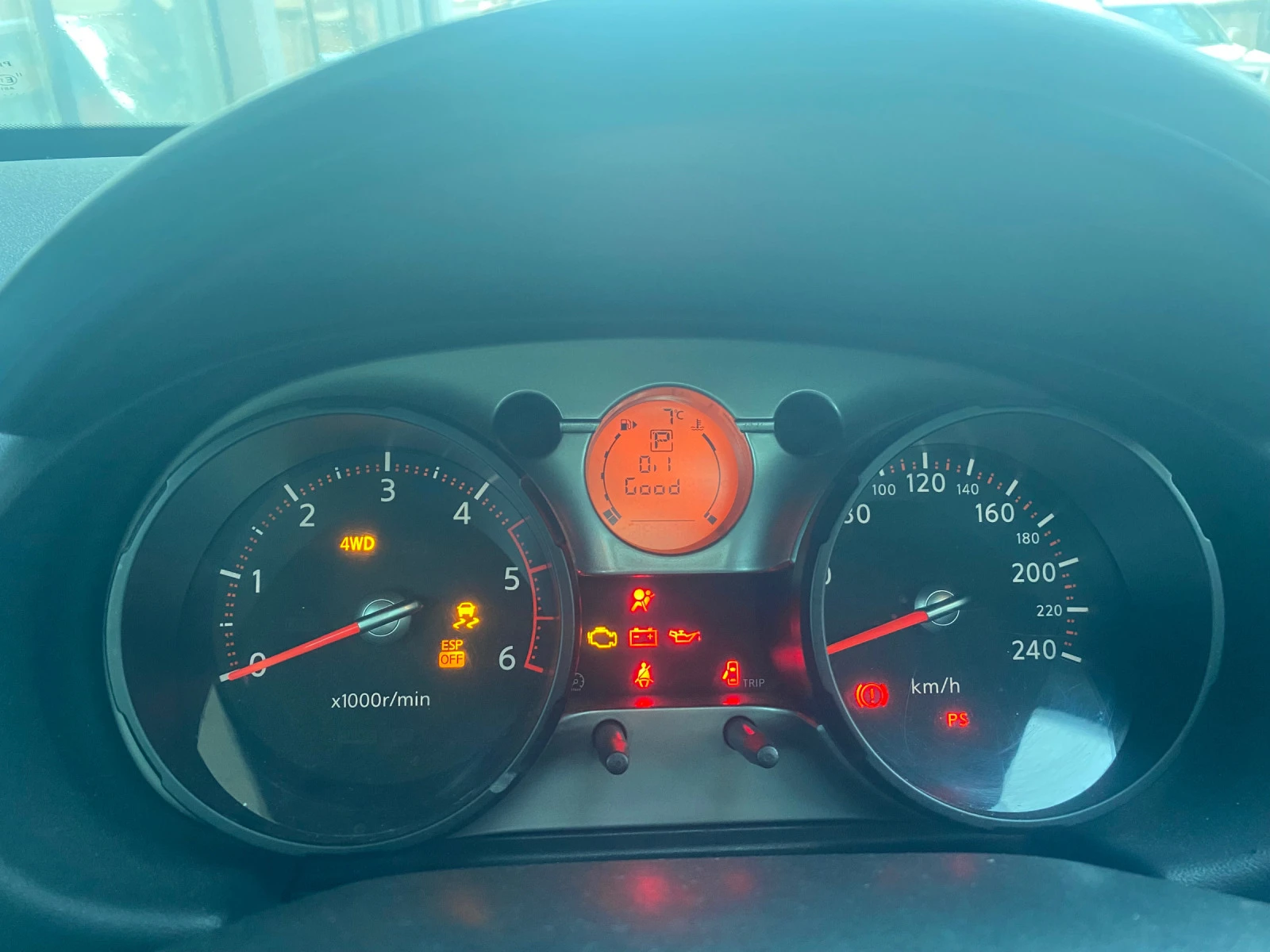 Nissan Qashqai 2.0 dCi 4x4 �������, ��������, ���� | Mobile.bg � ����������� 12