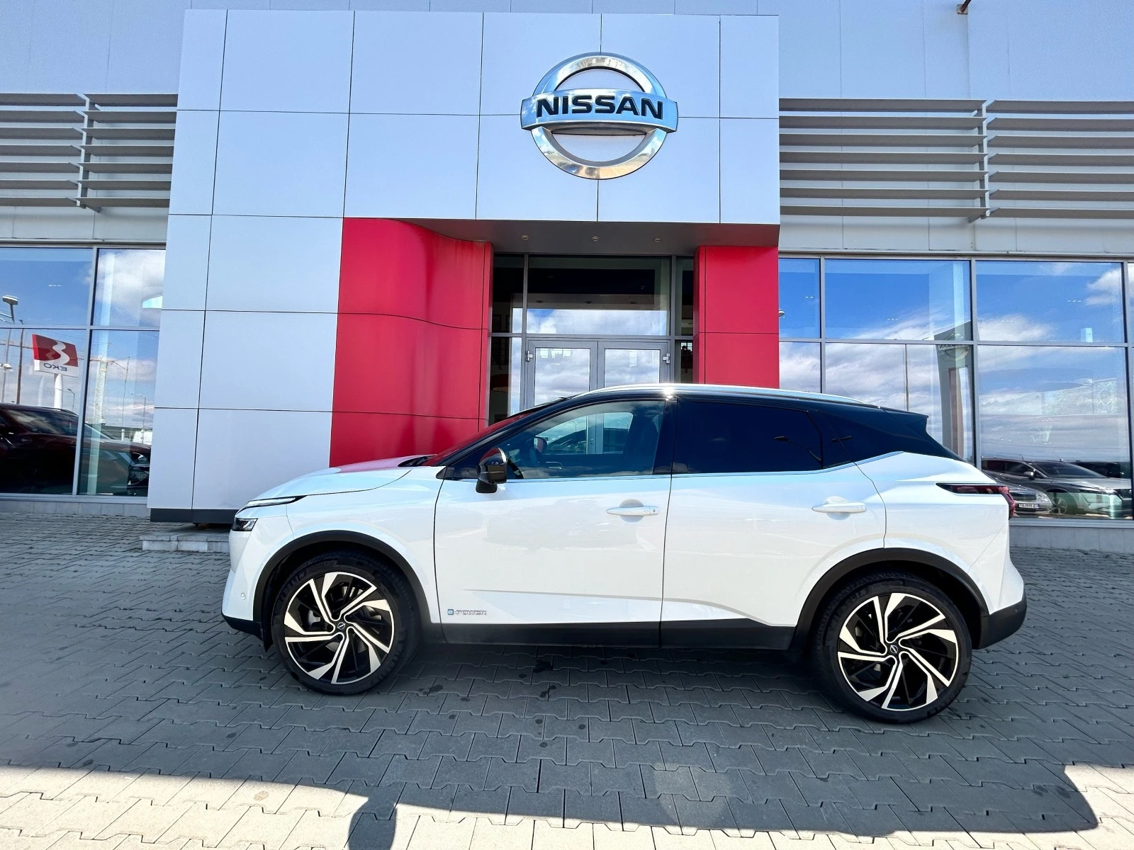 Nissan Qashqai E-Power Tekna Plus  - изображение 2