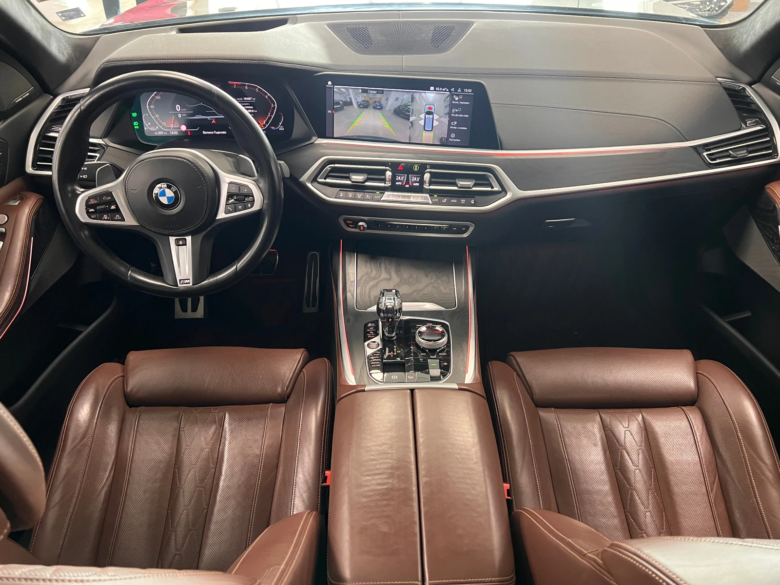 BMW X7 xDrive 40i - изображение 9