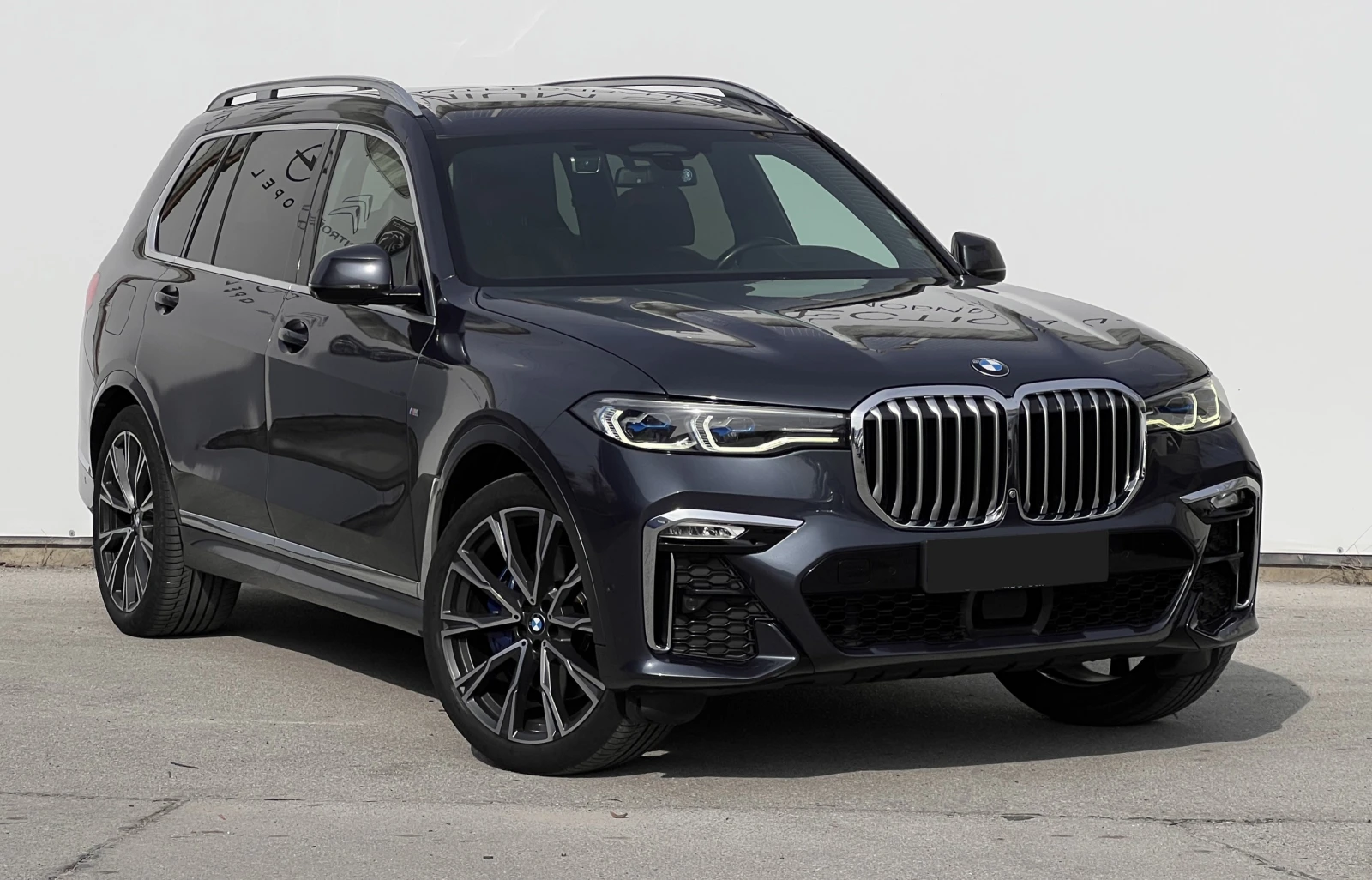 BMW X7 xDrive 40i - изображение 3