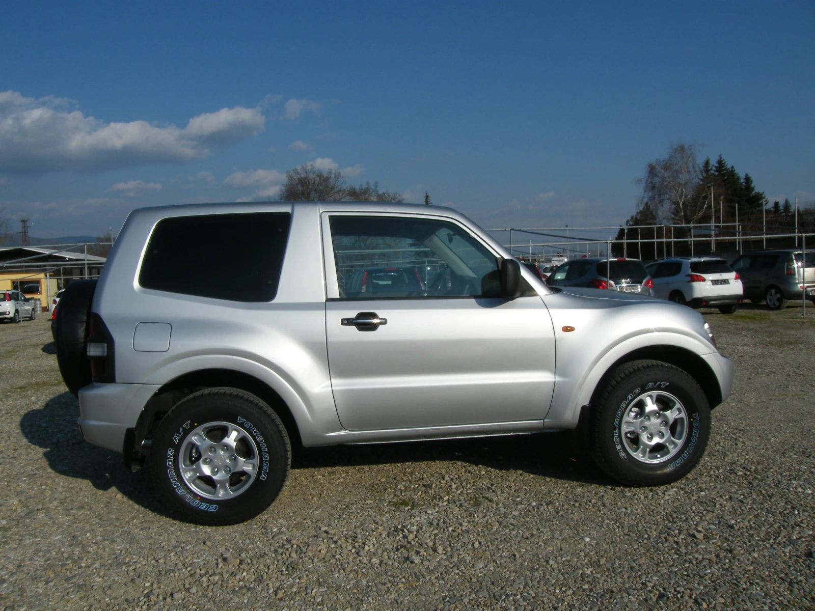 Mitsubishi Pajero 2.5 TDI, снимка 3 - Автомобили и джипове - 53747699