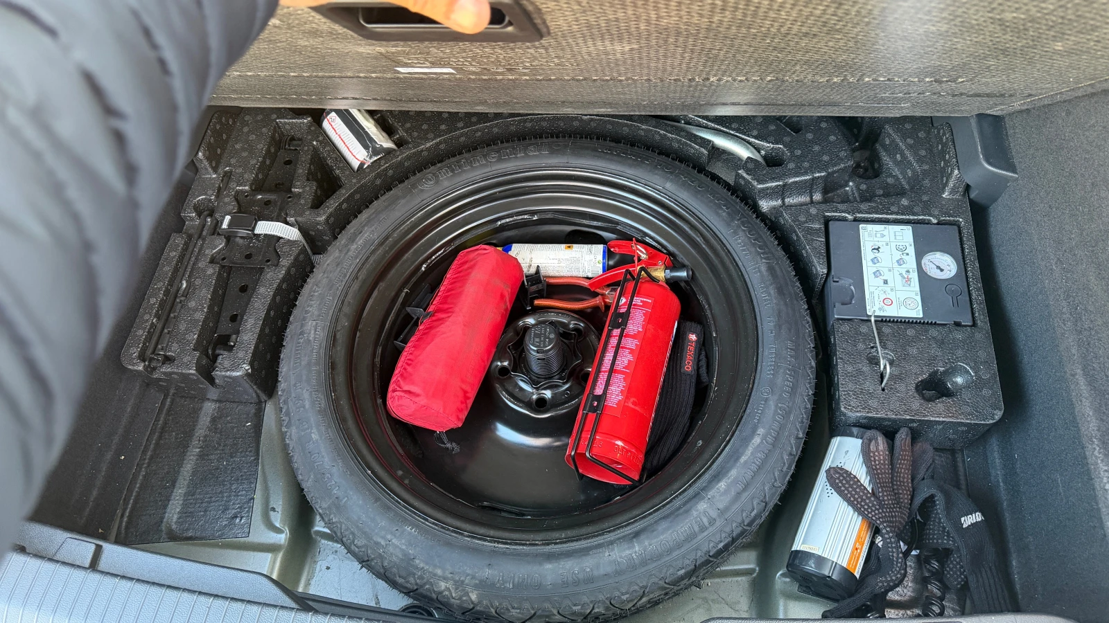 VW T-Roc 2.0 TDI, снимка 8 - Автомобили и джипове - 53988293