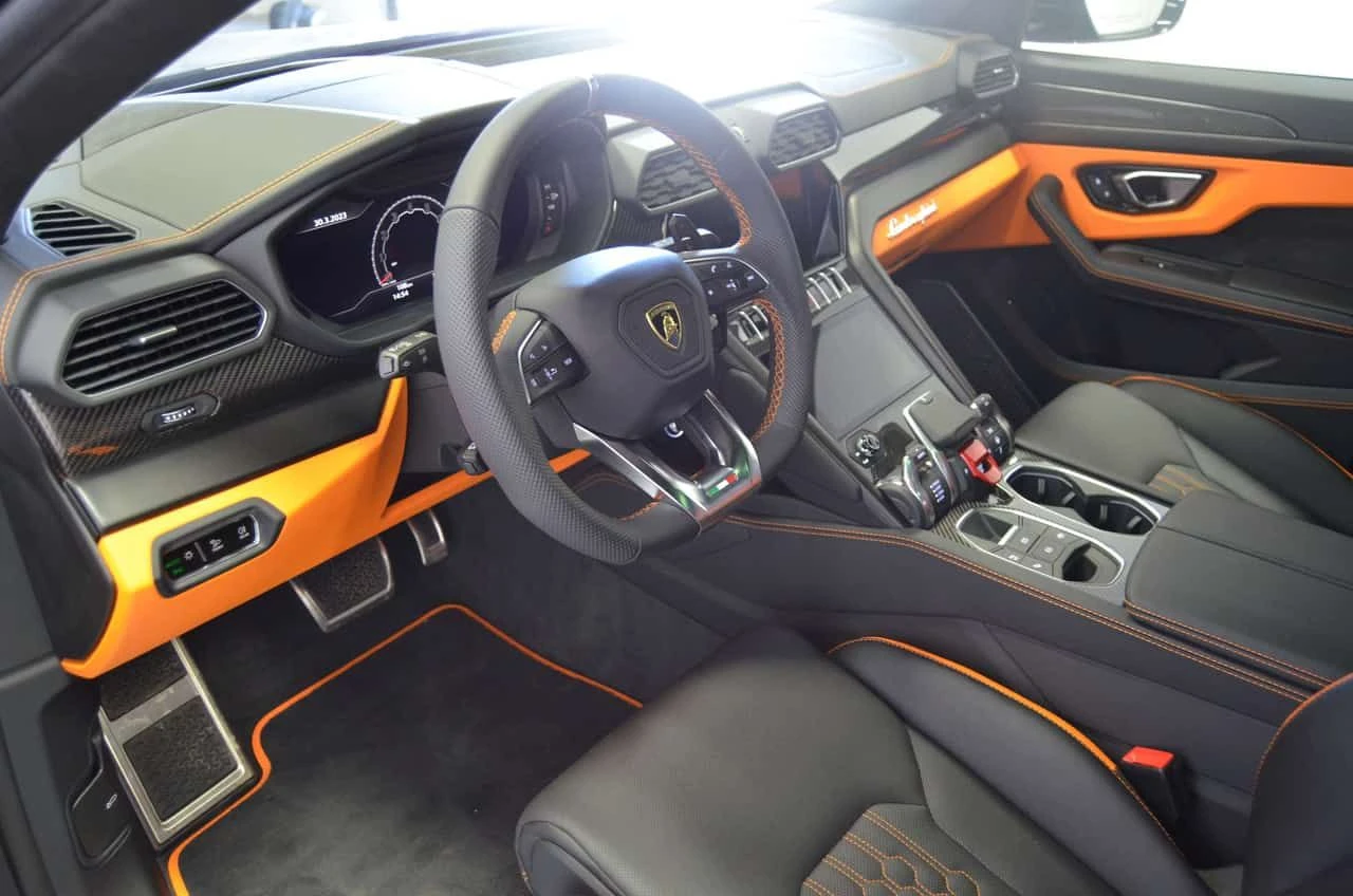 Lamborghini Urus * CARFAX * ЦЕНА ДО БГ, снимка 9 - Автомобили и джипове - 54766862