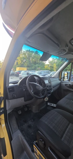 Mercedes-Benz Sprinter 319, снимка 7