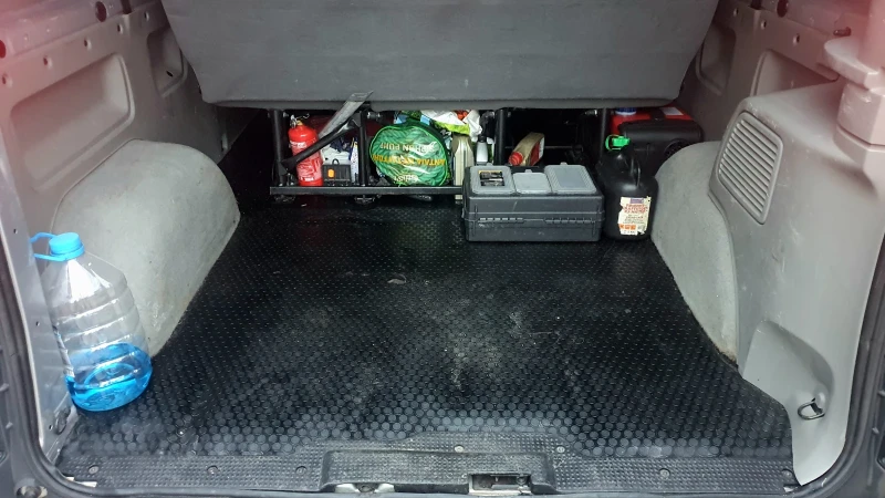 Opel Vivaro 2.0 CDTI 114 к.с.ДЪЛГА БАЗА, снимка 17 - Бусове и автобуси - 52642121