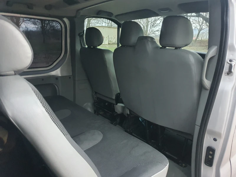 Opel Vivaro 2.0 CDTI 114 к.с.ДЪЛГА БАЗА, снимка 15 - Бусове и автобуси - 52642121