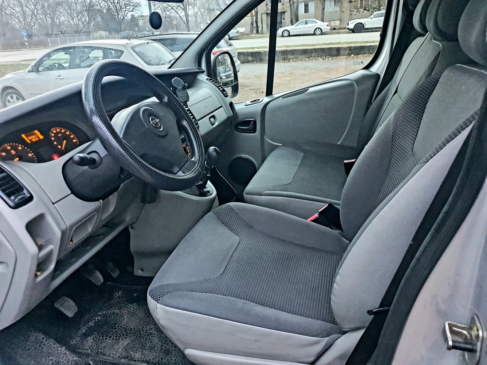 Opel Vivaro 2.0 CDTI 114 ..  | Mobile.bg   12