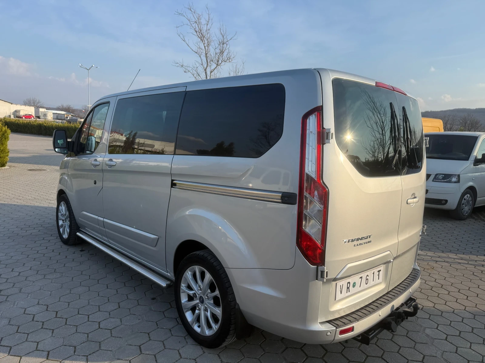 Ford Transit Custom 2.2 - изображение 4
