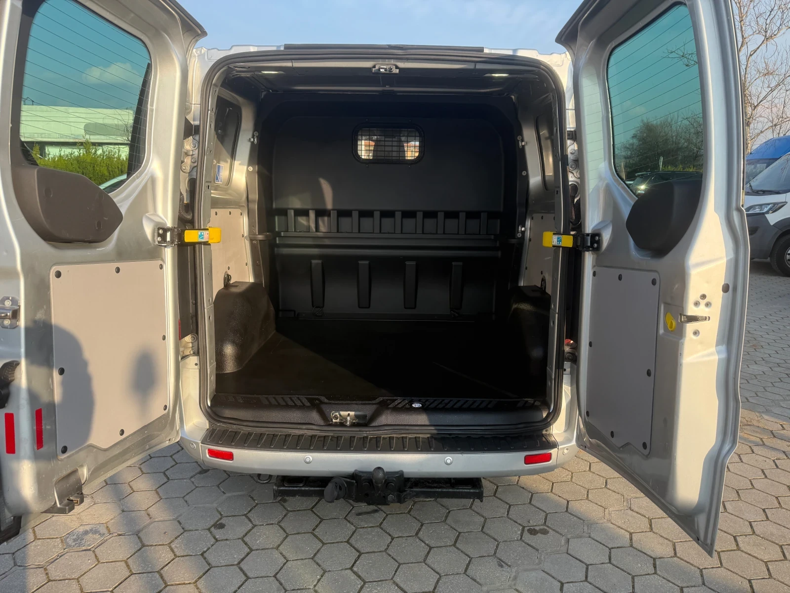 Ford Transit Custom 2.2 | Mobile.bg � ����������� 15