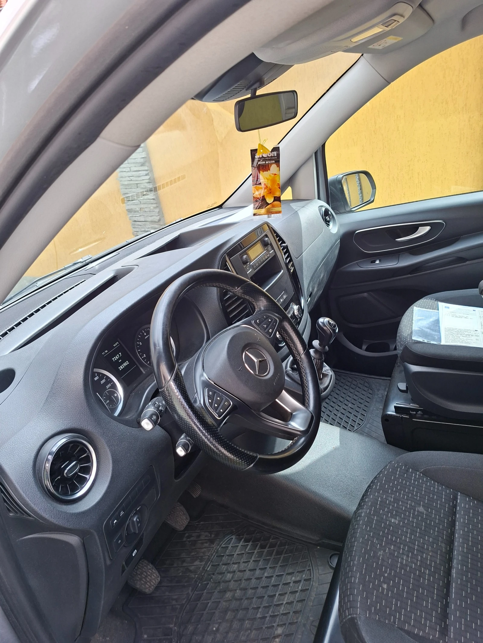 Mercedes-Benz Vito 119 Товаропътнически, снимка 2 - Бусове и автобуси - 56300697