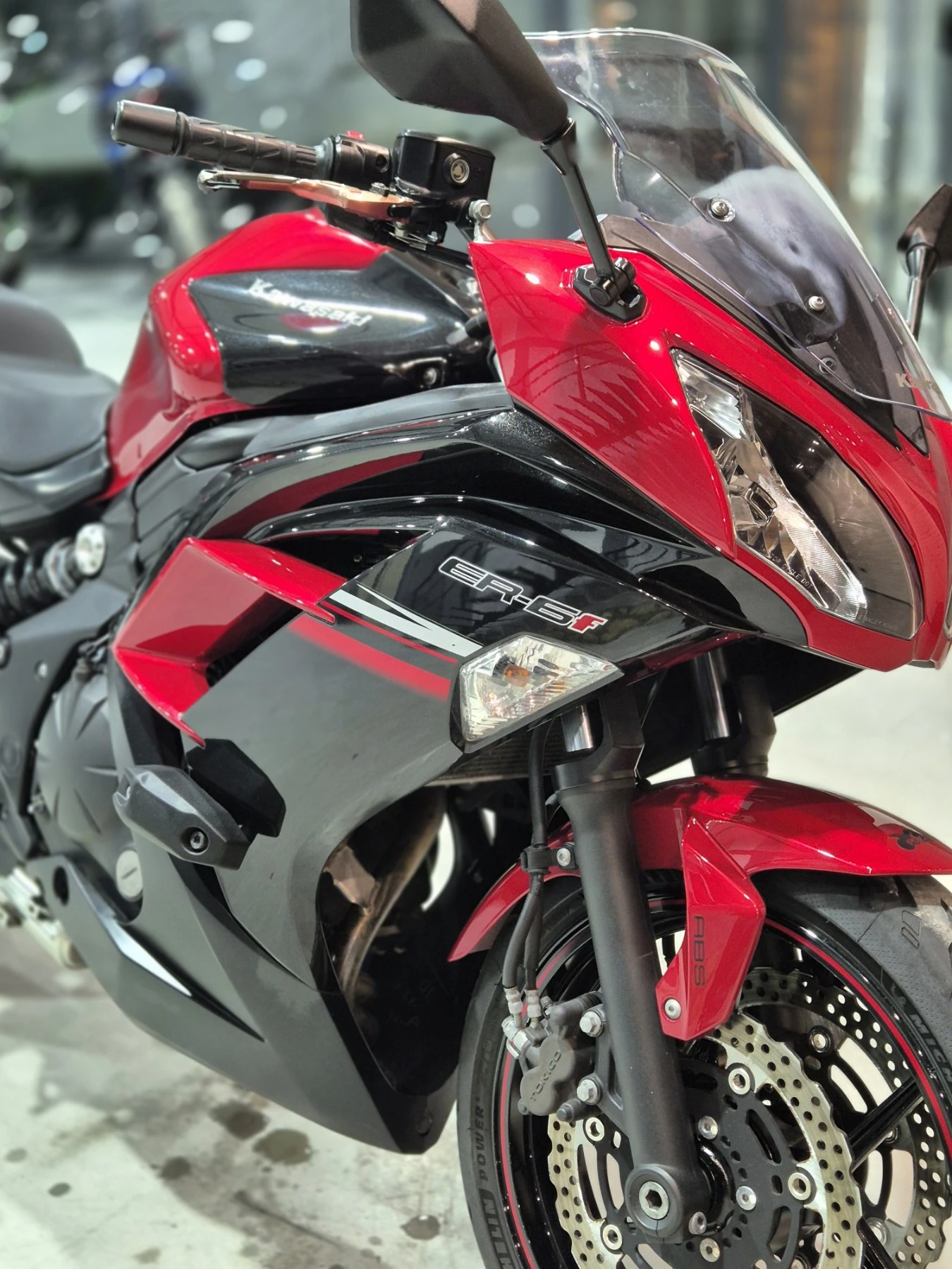 Kawasaki ER -6f 29000км!!! ABS!!! A2!!!Нов внос ШВЕЙЦАРИЯ!!!, снимка 11 - Мотоциклети и мототехника - 53953667