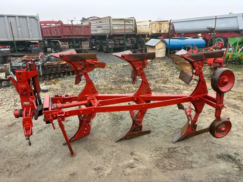 Плуг Vogel & Noot, снимка 5 - Селскостопанска техника - 52892458