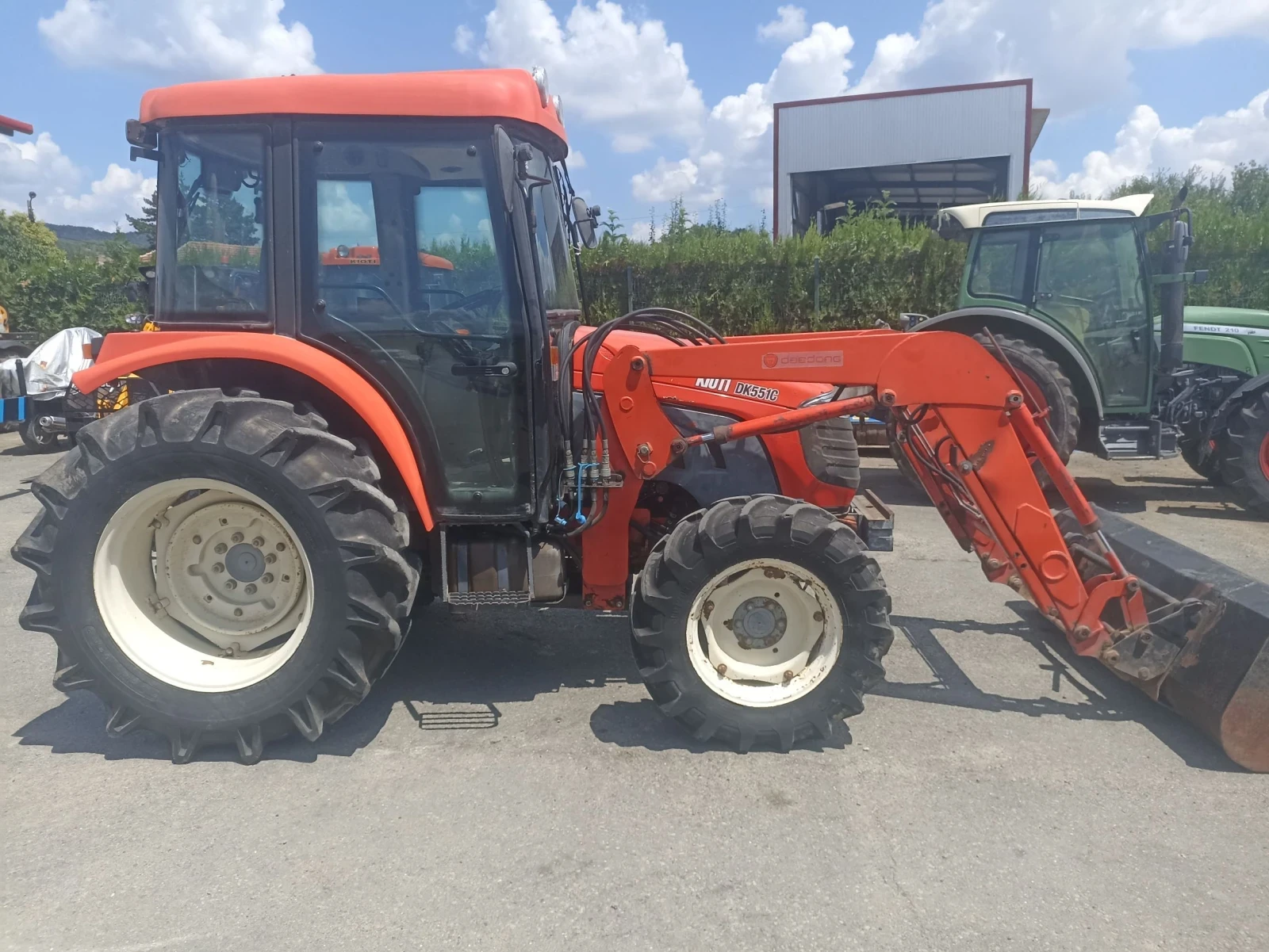Трактор Kioti DK 551, снимка 4 - Селскостопанска техника - 55554520