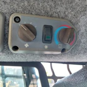    Bobcat A300 *  * 2  *  *  * | Mobile.bg    16