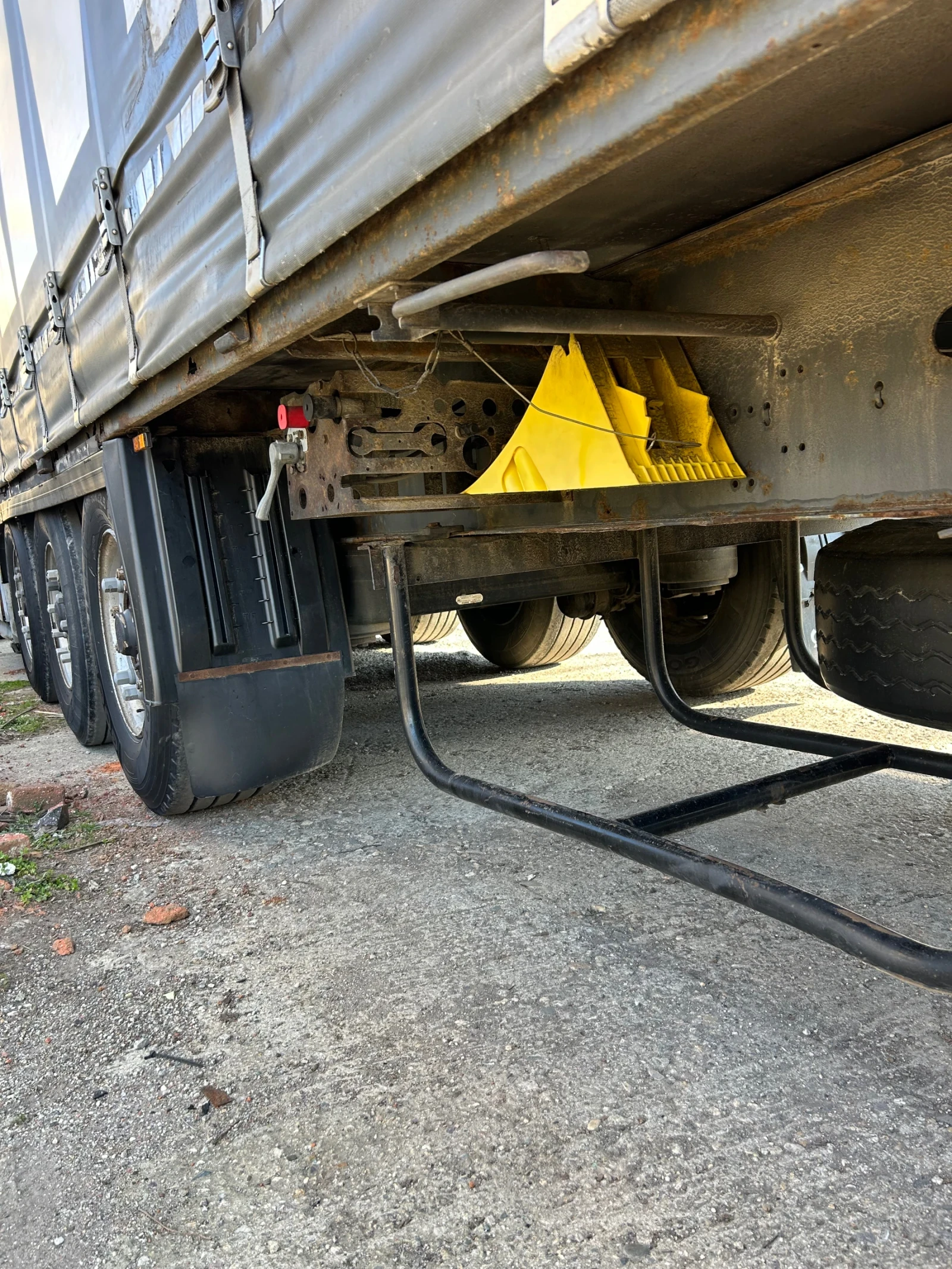 Полуремарке Krone, снимка 6 - Ремаркета - 53977847