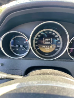 Mercedes-Benz C 220 FACELIFT/Bi-Xenon+ LED/ГАРАНТИРАН ЛИЗИНГ С 30%, снимка 13