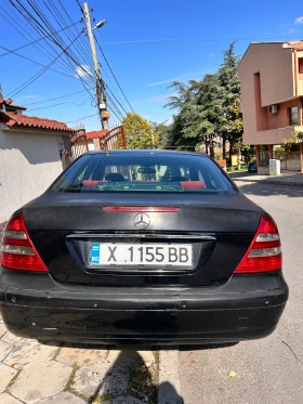 Mercedes-Benz E 220, снимка 3
