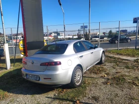 Alfa Romeo 159 jtdm, снимка 2