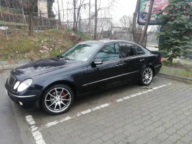 Mercedes-Benz E 220, снимка 2