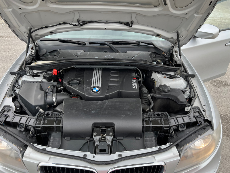 BMW 118 2.0D, снимка 15 - Автомобили и джипове - 40722447