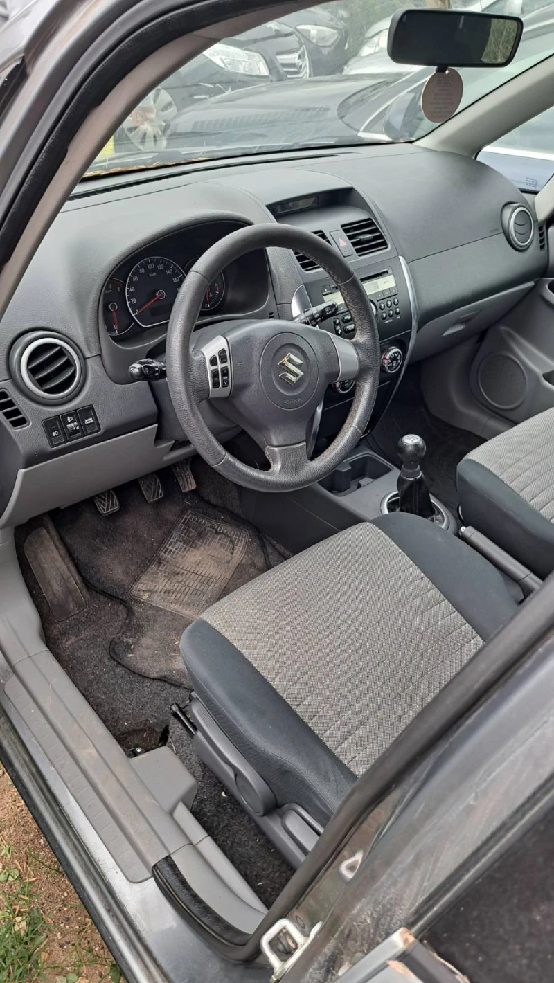 Suzuki SX4, снимка 3 - Автомобили и джипове - 47521148