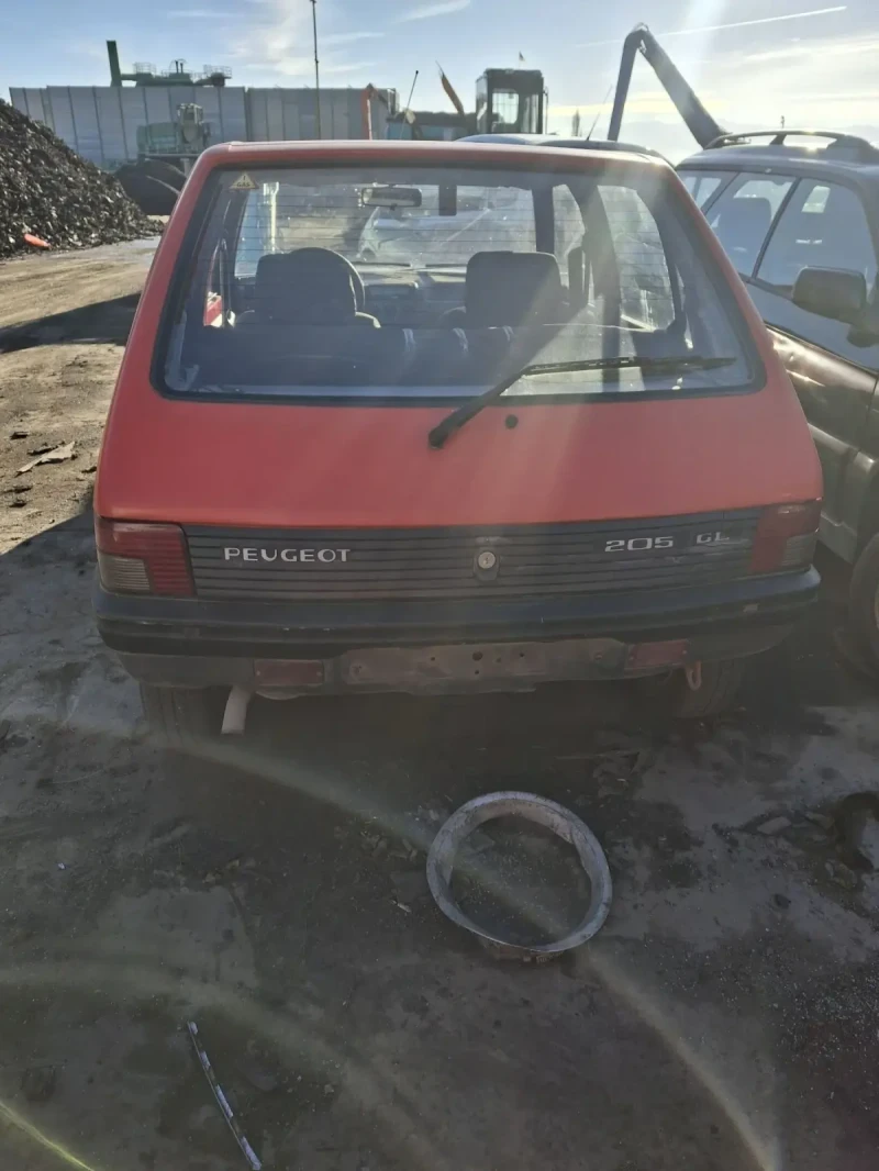 Peugeot 205, снимка 3 - Автомобили и джипове - 48101003