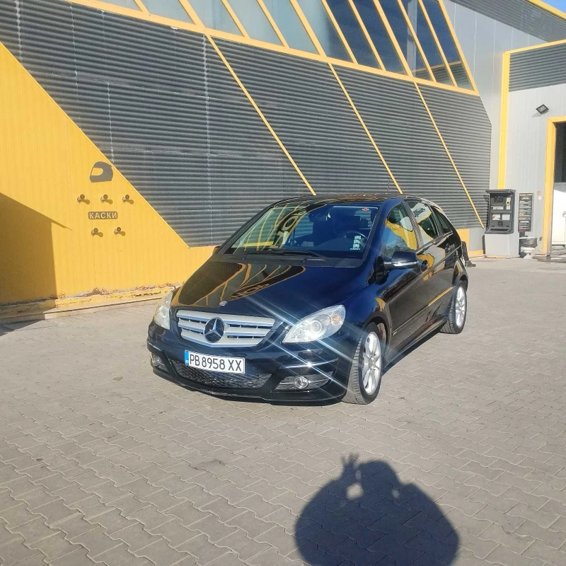 Mercedes-Benz B 200 CDI, снимка 2 - Автомобили и джипове - 49013524