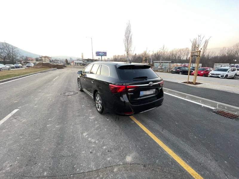 Toyota Avensis T27, снимка 3 - Автомобили и джипове - 48147062