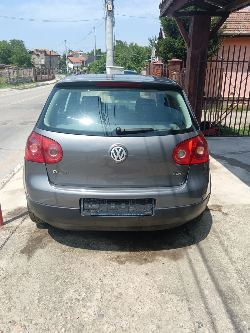 VW Golf 1.9 * 105* , снимка 5 - Автомобили и джипове - 48156074