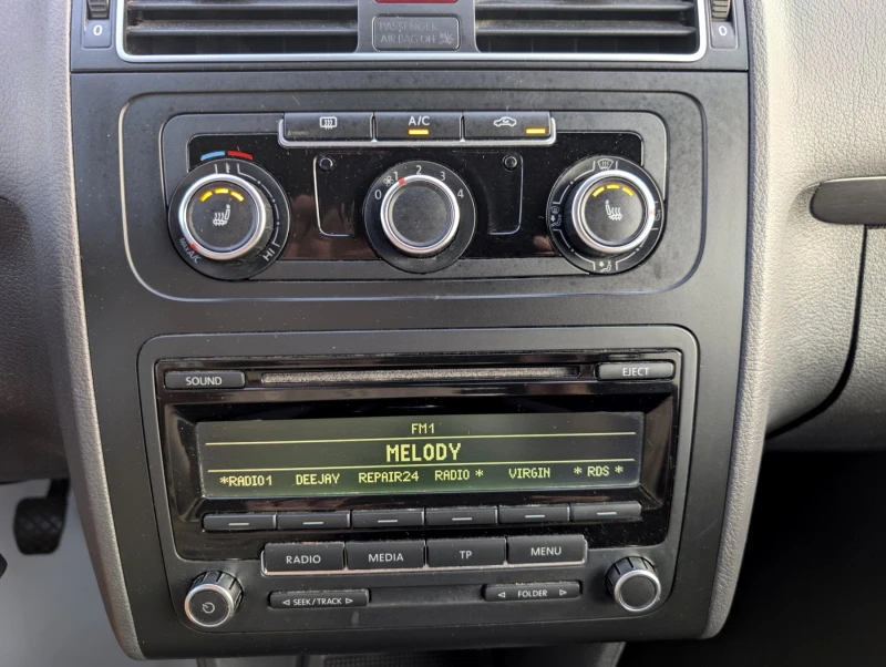 VW Touran 1.4TSi EcoFuel 2013г.Подгрев, снимка 9 - Автомобили и джипове - 51125107