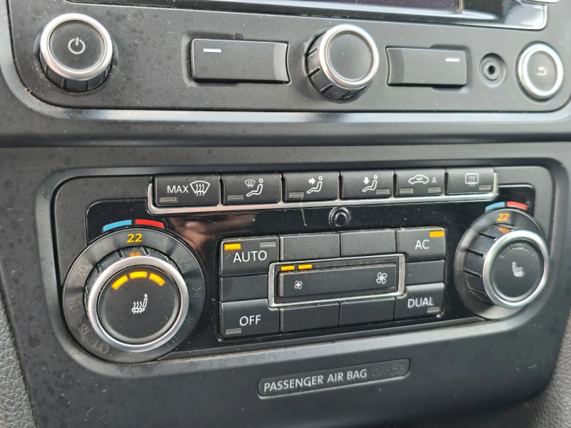 VW Golf 2.0TDi/Aвт./Лизинг, снимка 12 - Автомобили и джипове - 51909352