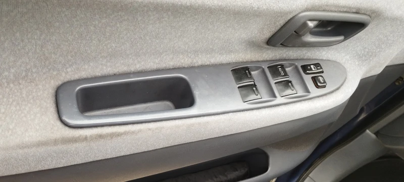 Toyota Picnic, снимка 12 - Автомобили и джипове - 51692633