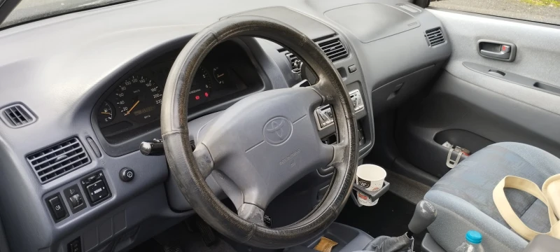 Toyota Picnic, снимка 10 - Автомобили и джипове - 51692633