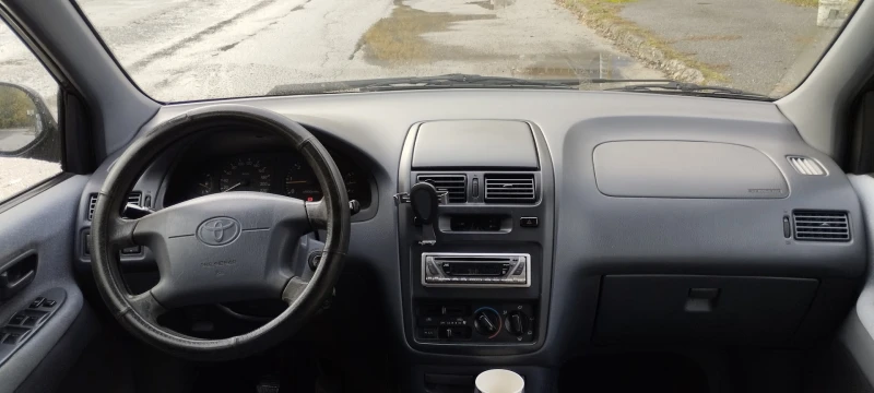 Toyota Picnic, снимка 11 - Автомобили и джипове - 51692633