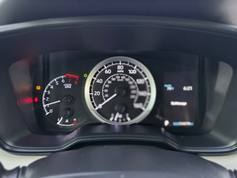 Toyota Corolla !LE FWD!* АвтоКредит* Цена до БГ* , снимка 12 - Автомобили и джипове - 53373985