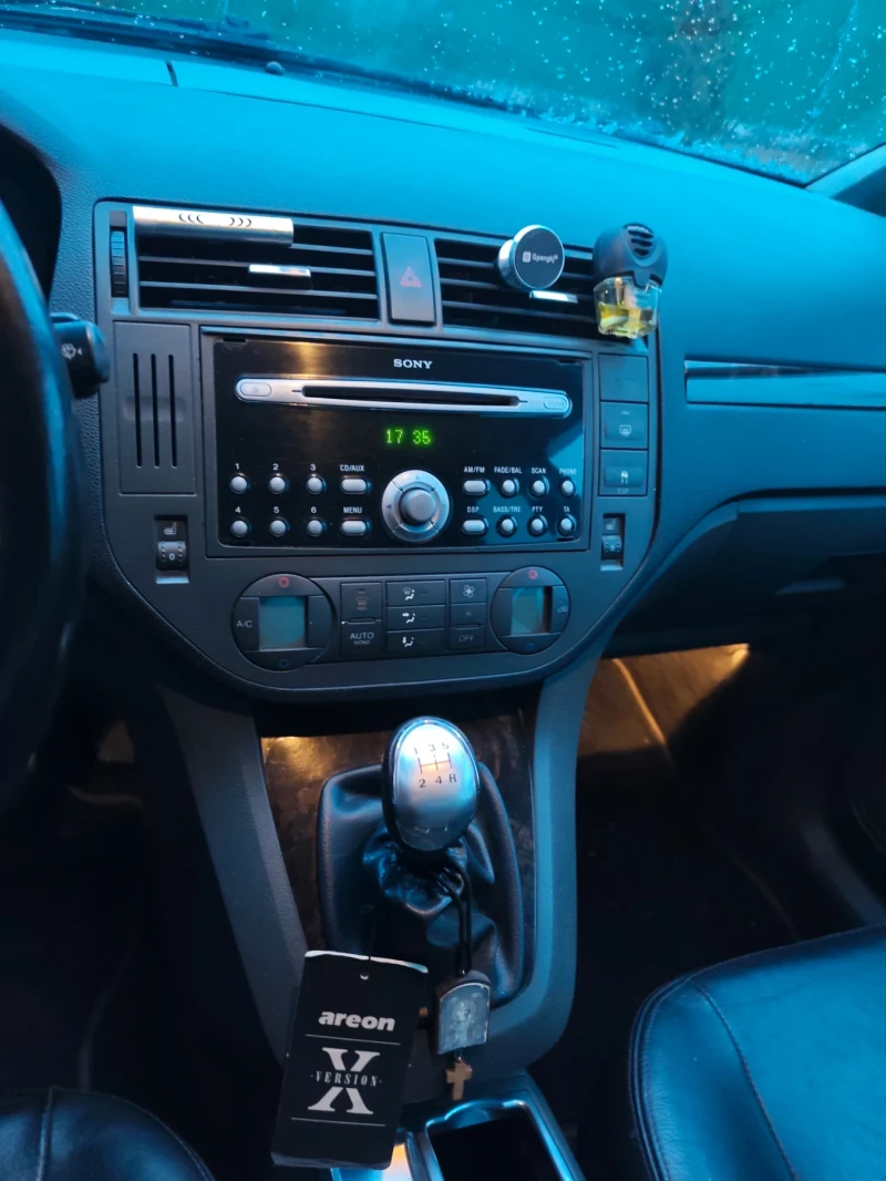 Ford C-max, снимка 7 - Автомобили и джипове - 53538357