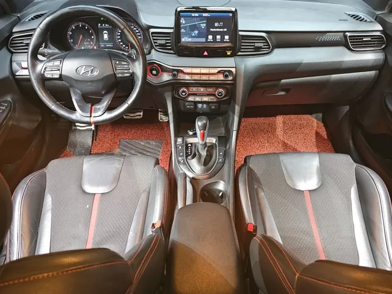 Hyundai Veloster   (Js) 1.6 Turbo Sport Core, снимка 7 - Автомобили и джипове - 54939065