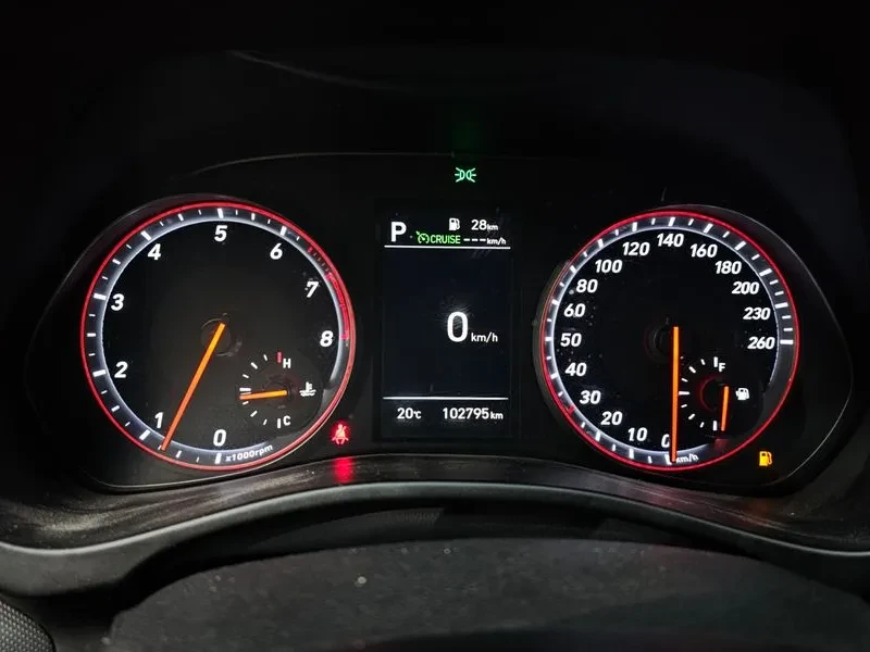 Hyundai Veloster   (Js) 1.6 Turbo Sport Core, снимка 8 - Автомобили и джипове - 54939065