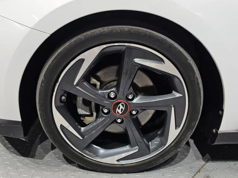 Hyundai Veloster   (Js) 1.6 Turbo Sport Core, снимка 5 - Автомобили и джипове - 54939065